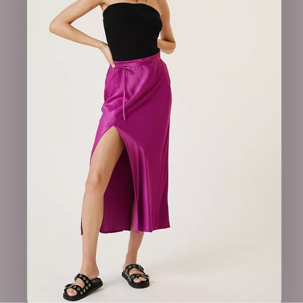 Anthropologie Slim Slip Midi Skirt large new with tags